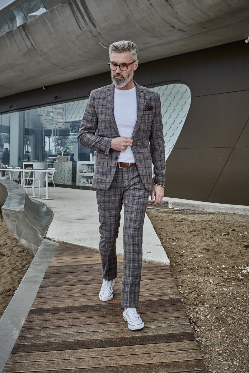 Spodnie męskie garniturowe Villaro krata