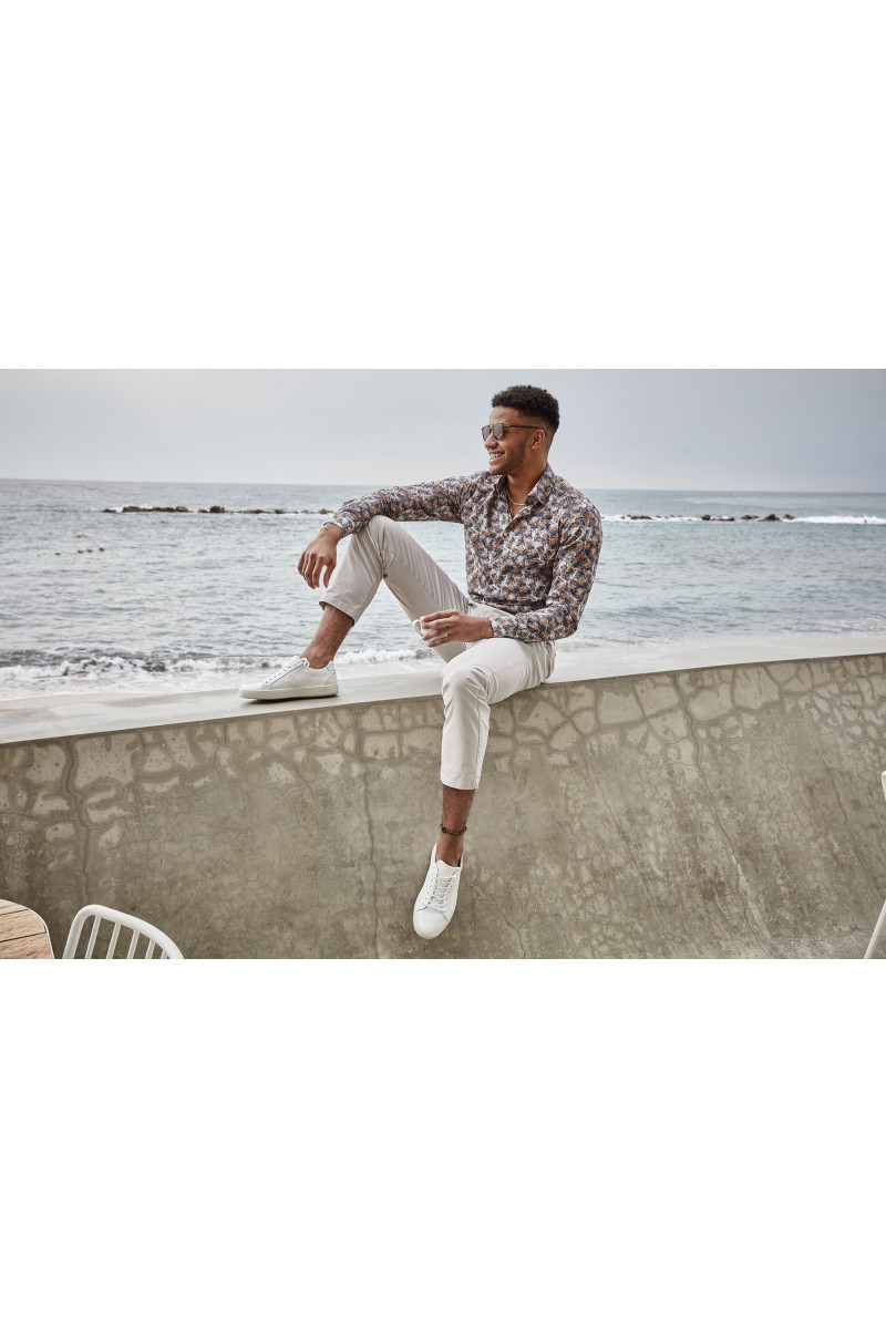 Ciemna koszula męska w kwiaty | Villaro