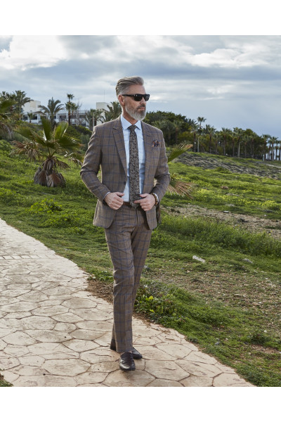 Brązowy Garnitur Męski Wzór Krata