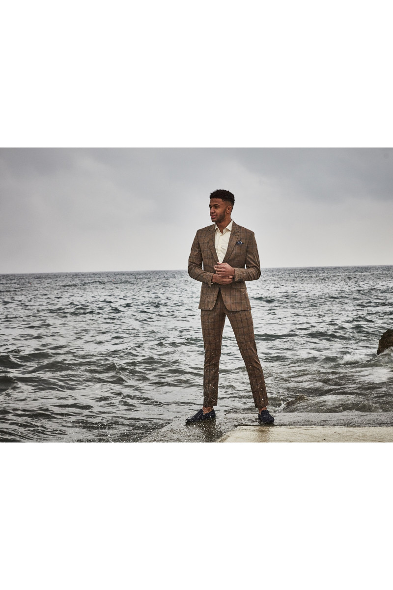 Brązowy jasny garnitur męski wzór kratka | Villaro