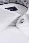 Biała koszula męska z czarnymi guzikami | Villaro