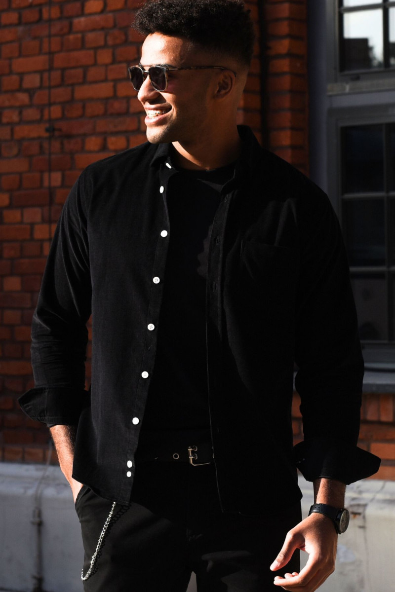 Czarna koszula męska sztruks | Villaro