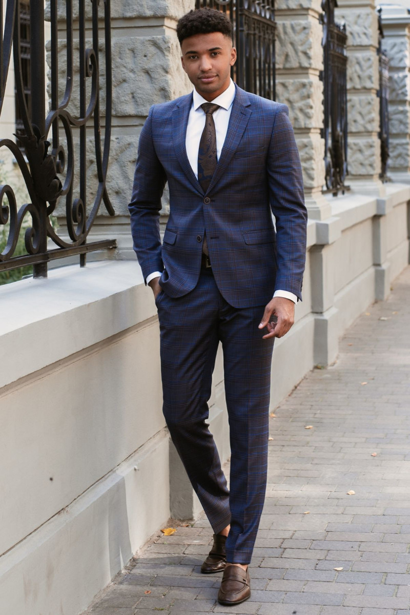 Granatowy garnitur męski wzór w kratkę | Villaro