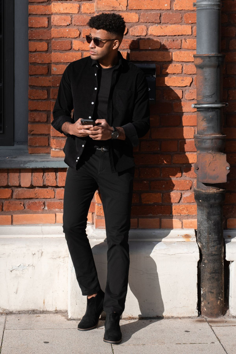 Czarna koszula męska sztruks | Villaro