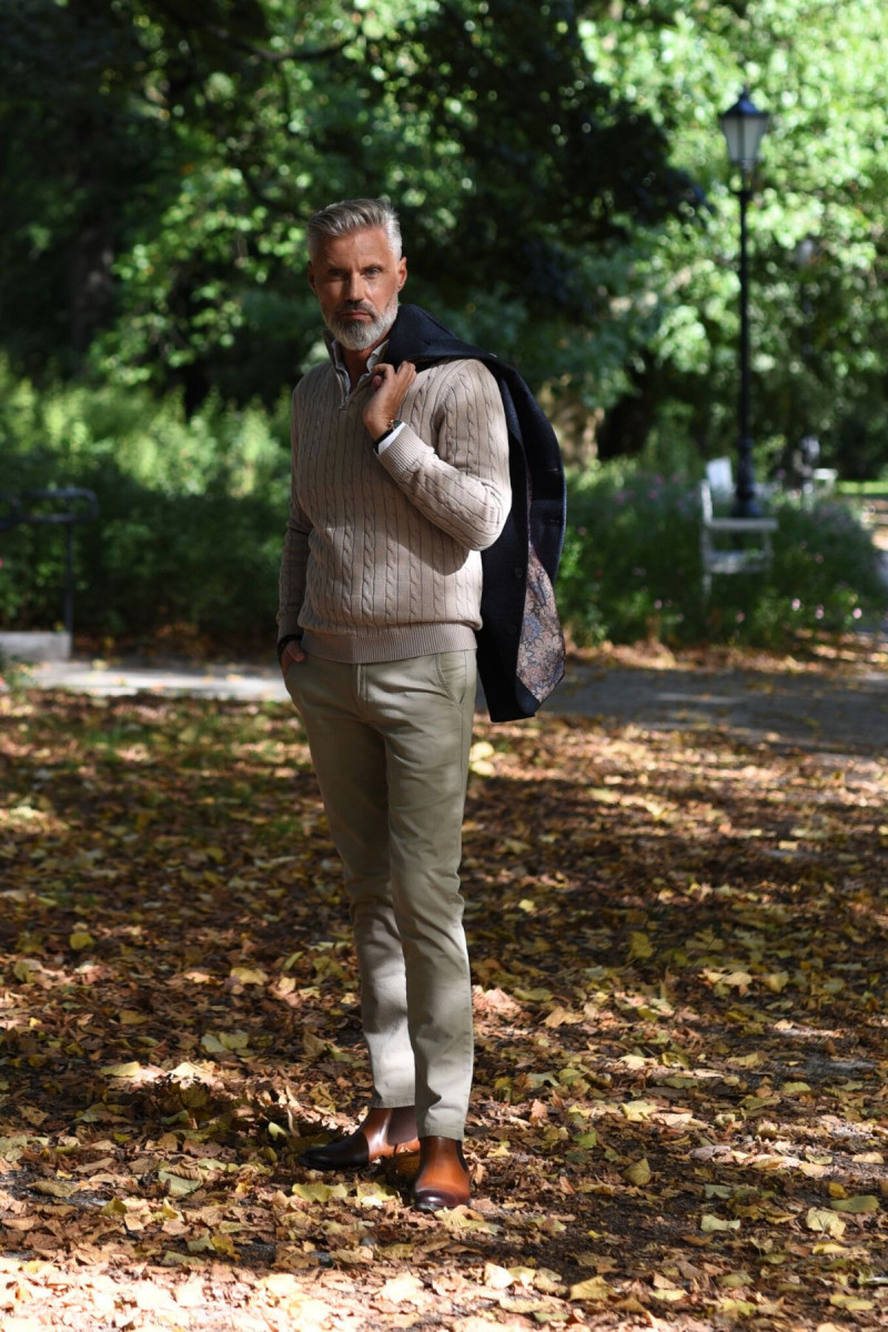 Beżowe Spodnie Męskie Chinosy