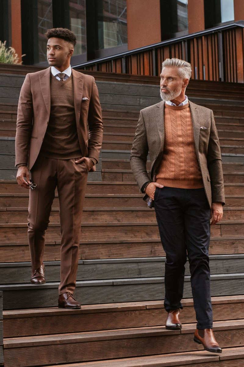 stylizacje -  ażurowy sweter męski Villaro