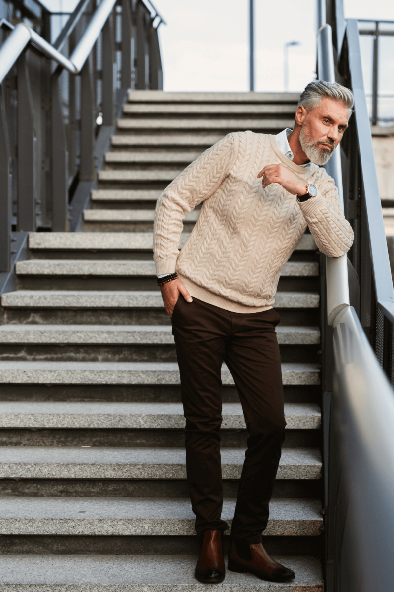 Beżowy Sweter Męski