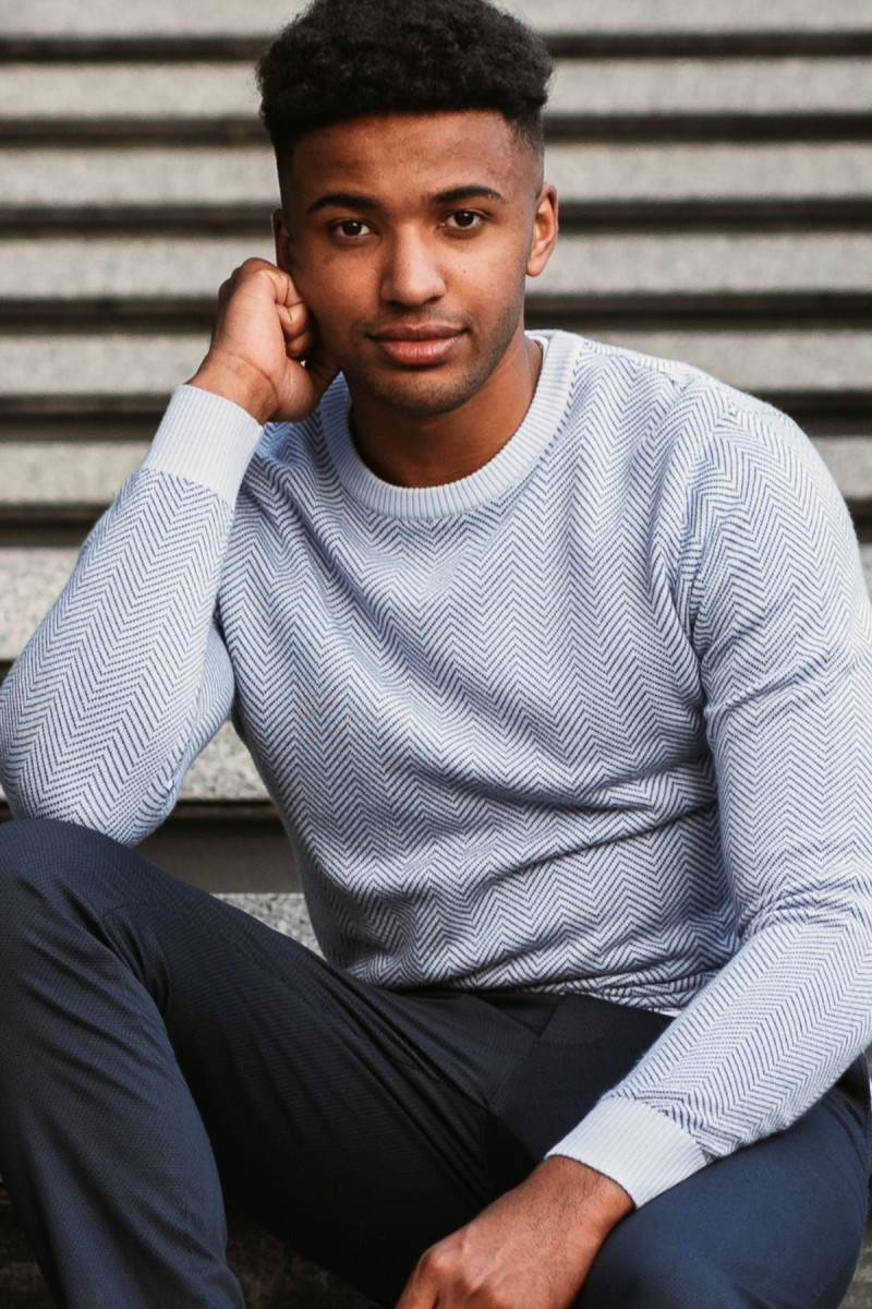 Granatowe Spodnie Męskie Chinosy Struktura