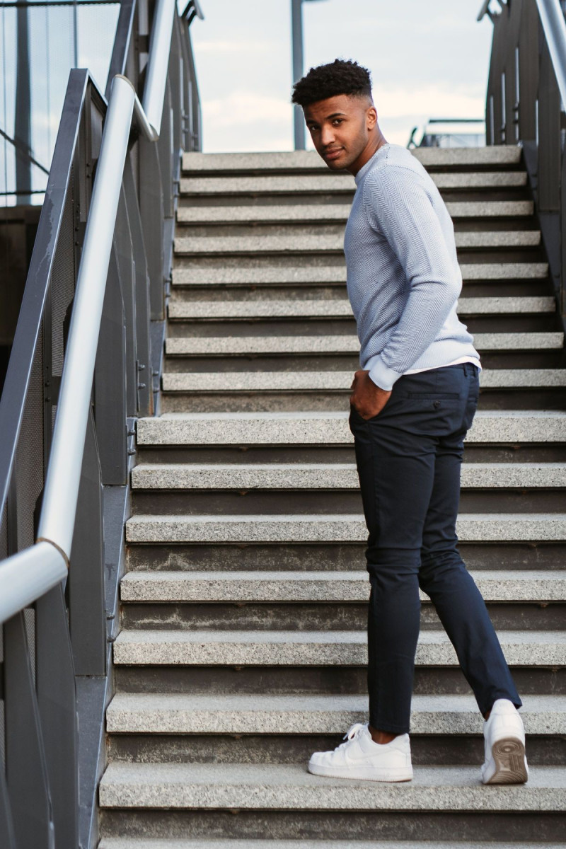 Granatowe Spodnie Męskie Chinosy Struktura