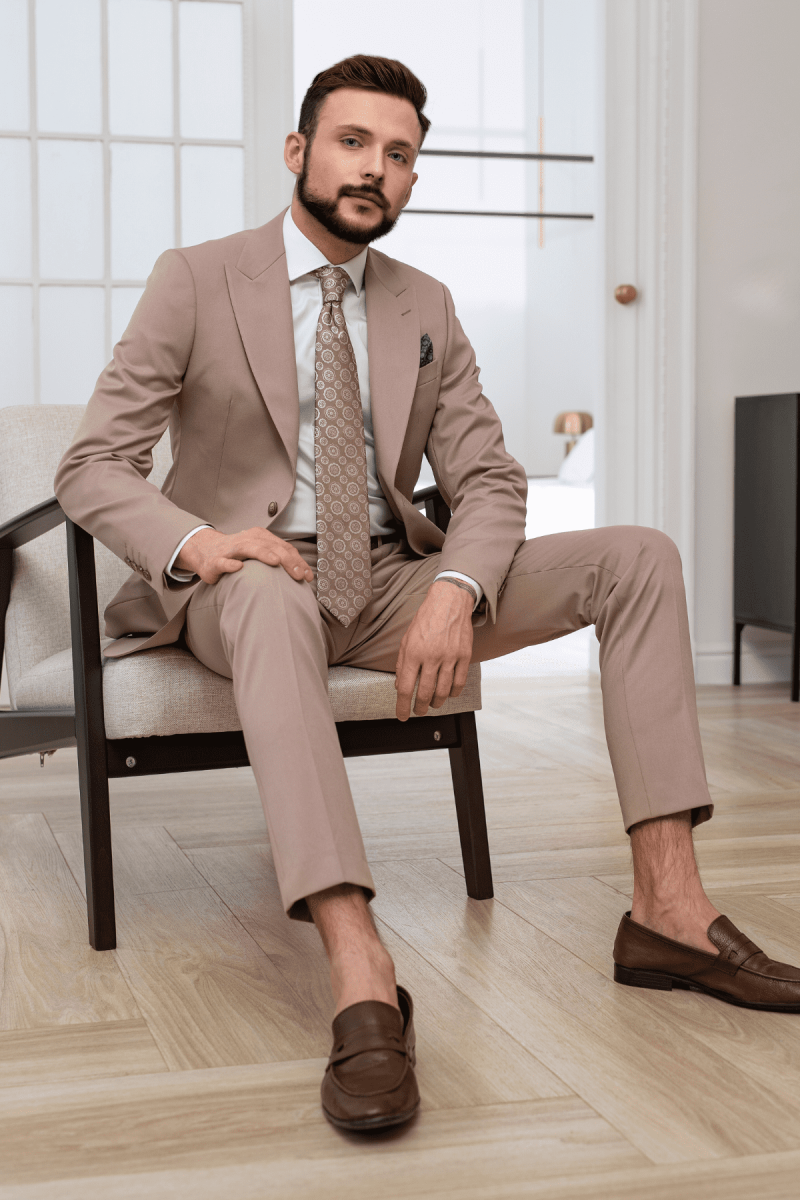 Jasnobeżowy garnitur męski 4 way stretch | Villaro