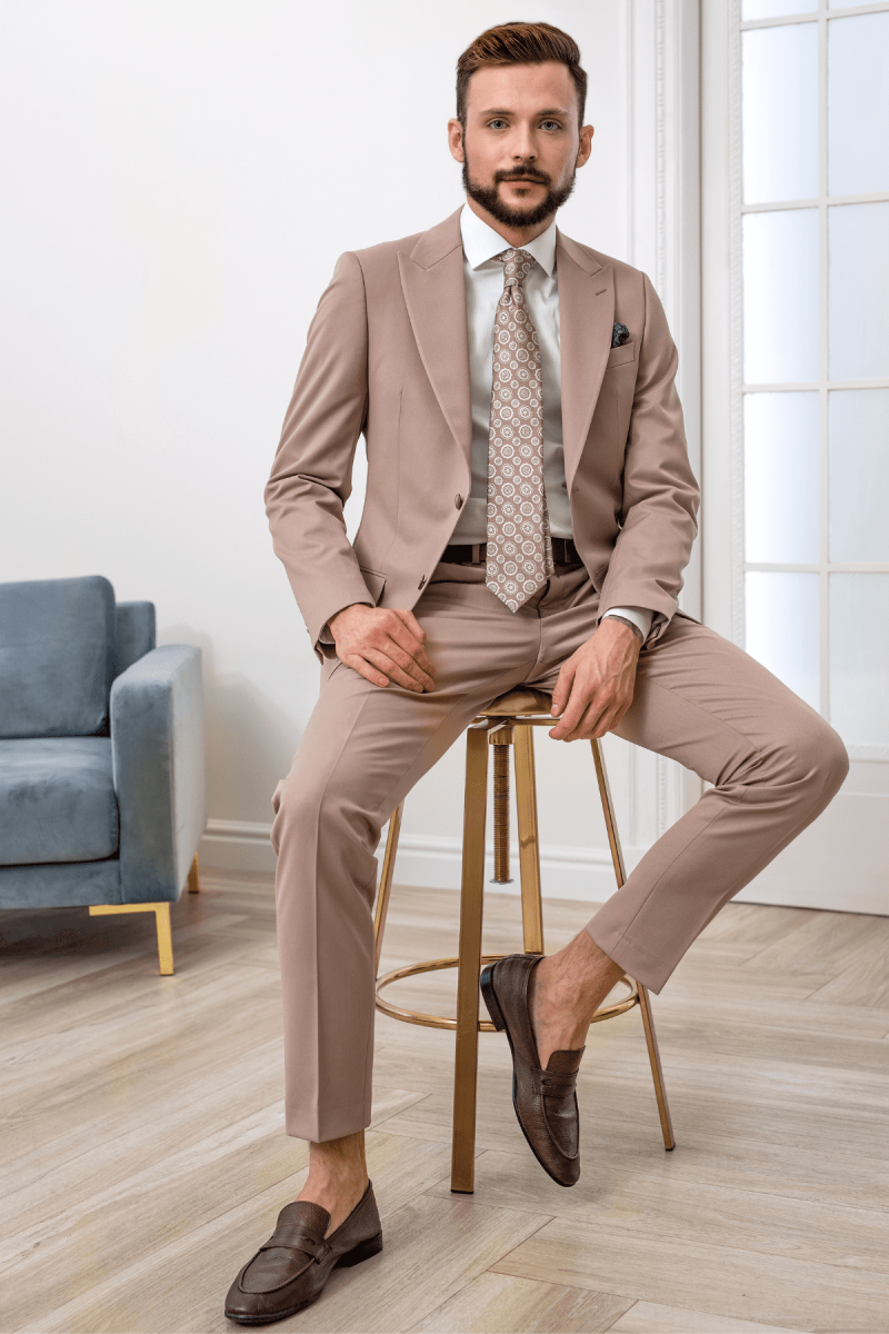 Jasnobeżowy garnitur męski 4 way stretch | Villaro