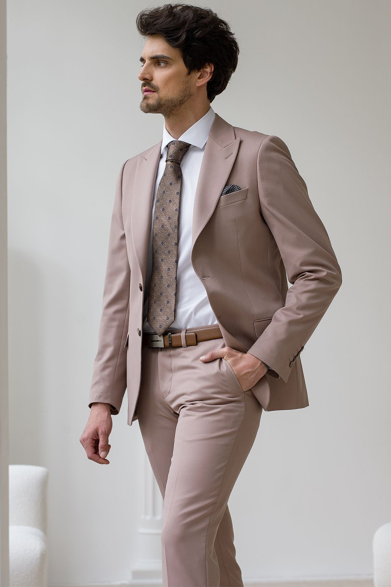 Jasnobeżowy garnitur męski 4 way stretch | Villaro