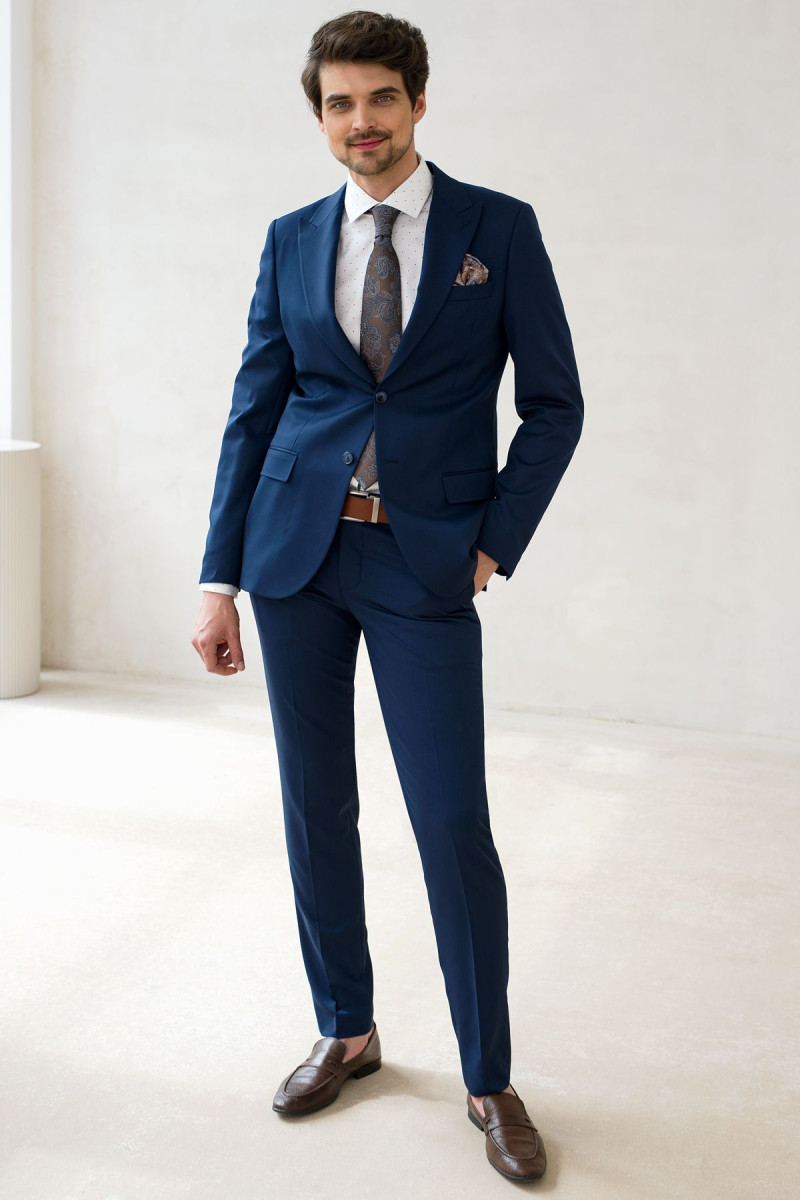 Granatowy garnitur męski 4 way stretch | Villaro