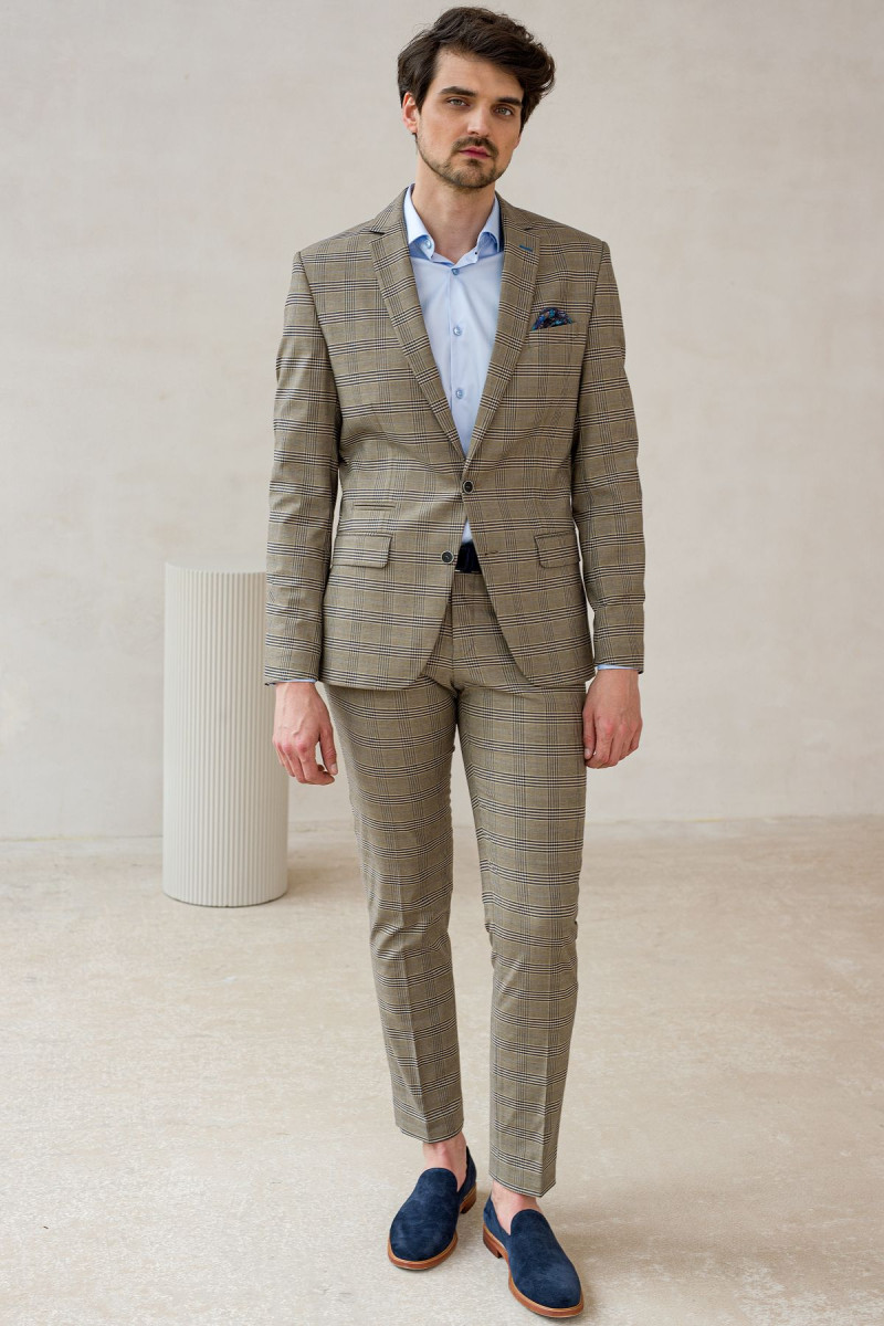 Beżowy garnitur męski wzór krata | Villaro
