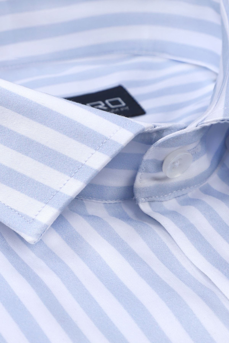 Niebieska koszula męska w paski. Prosty wzór | Villaro