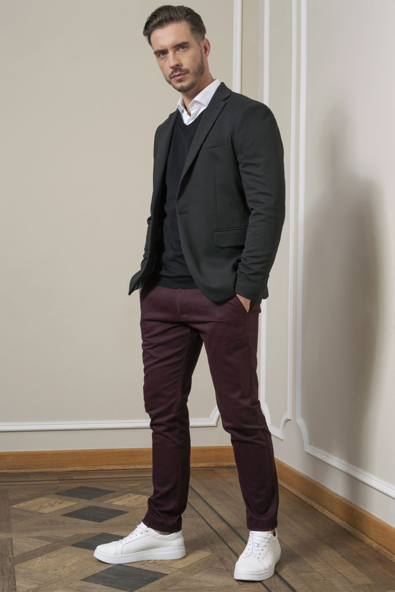 Bordowe Spodnie Męskie Chinosy Struktura