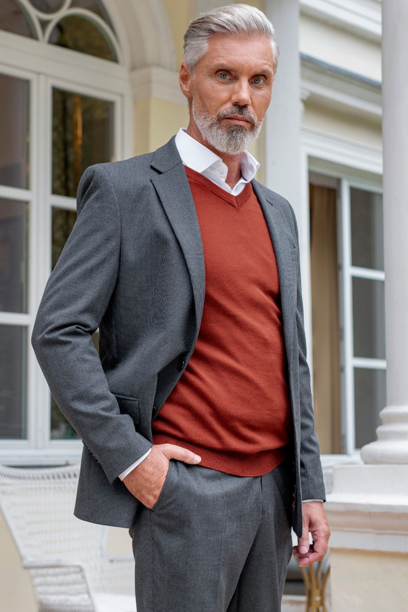 Pomarańczowy Sweter Męski V-neck