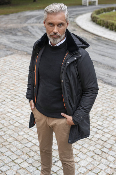 Czarna kurtka męska Villaro – widok z przodu