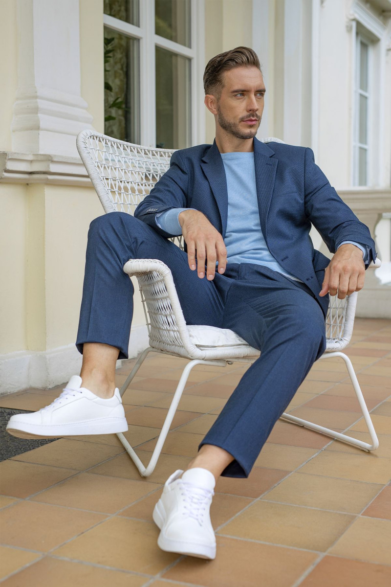 Granatowy garnitur męski wzór pepitka | Villaro