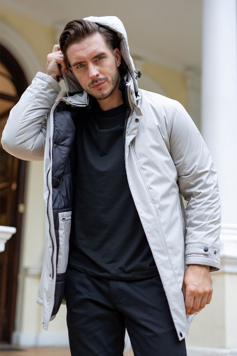 kurtka męska z kapturem w kolorze białym