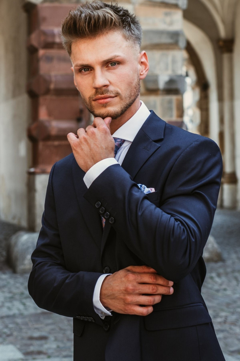 Granatowa marynarka męska | Villaro