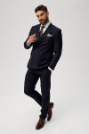 Granatowy garnitur męski dwurzędowy | Villaro