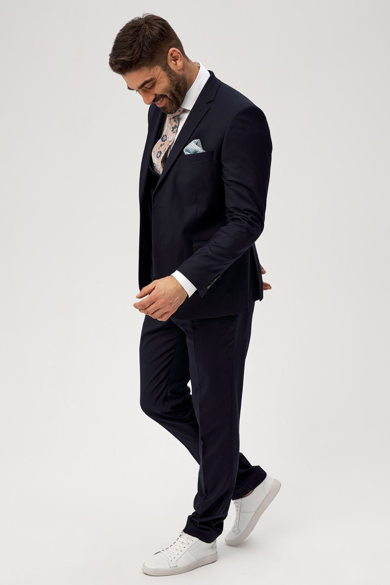 Granatowe spodnie męskie wizytowe | Villaro