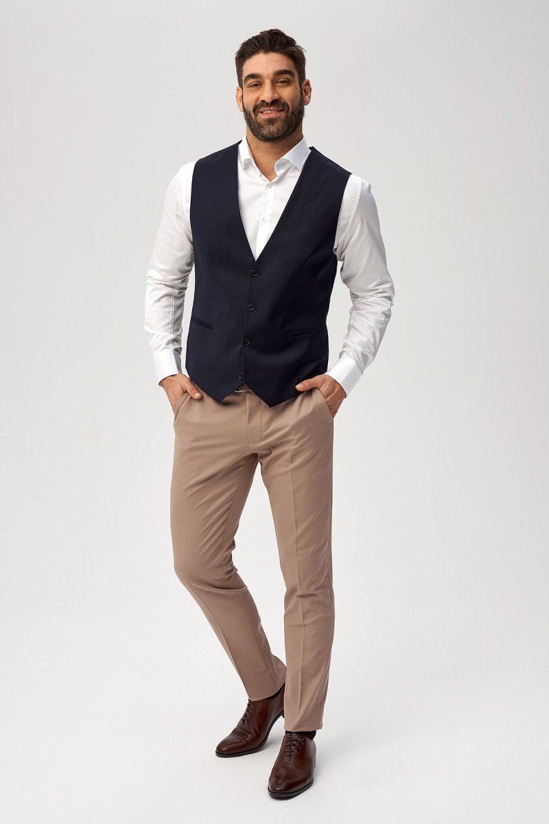 Kamizelka męska Slim Fit Villaro – wykończenie w szpic i guziki