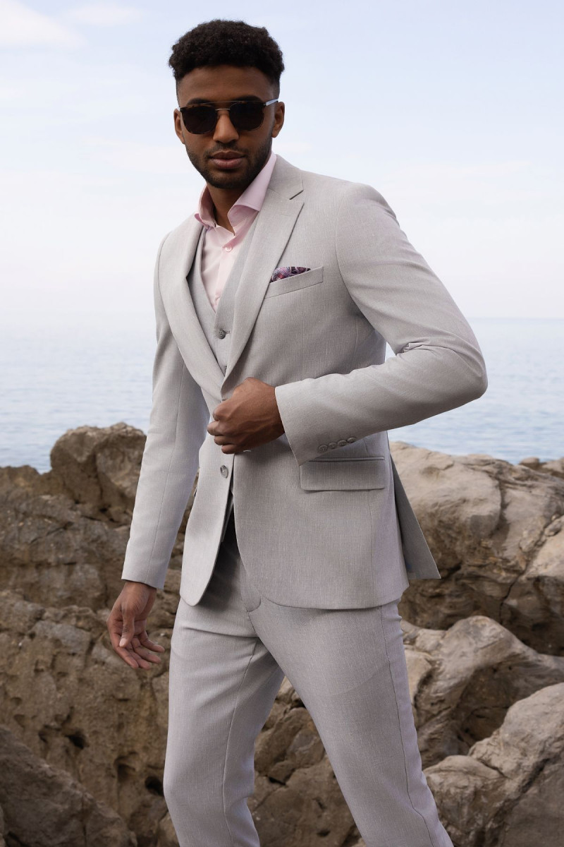 Szara marynarka męska w nowoczesnym kroju | Villaro