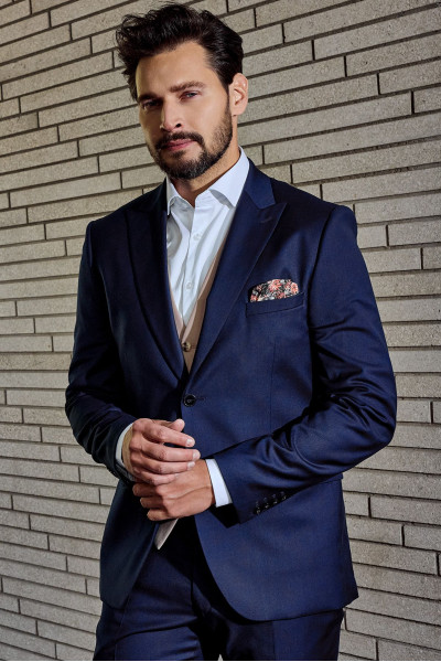 Granatowy garnitur męski gładki | Villaro