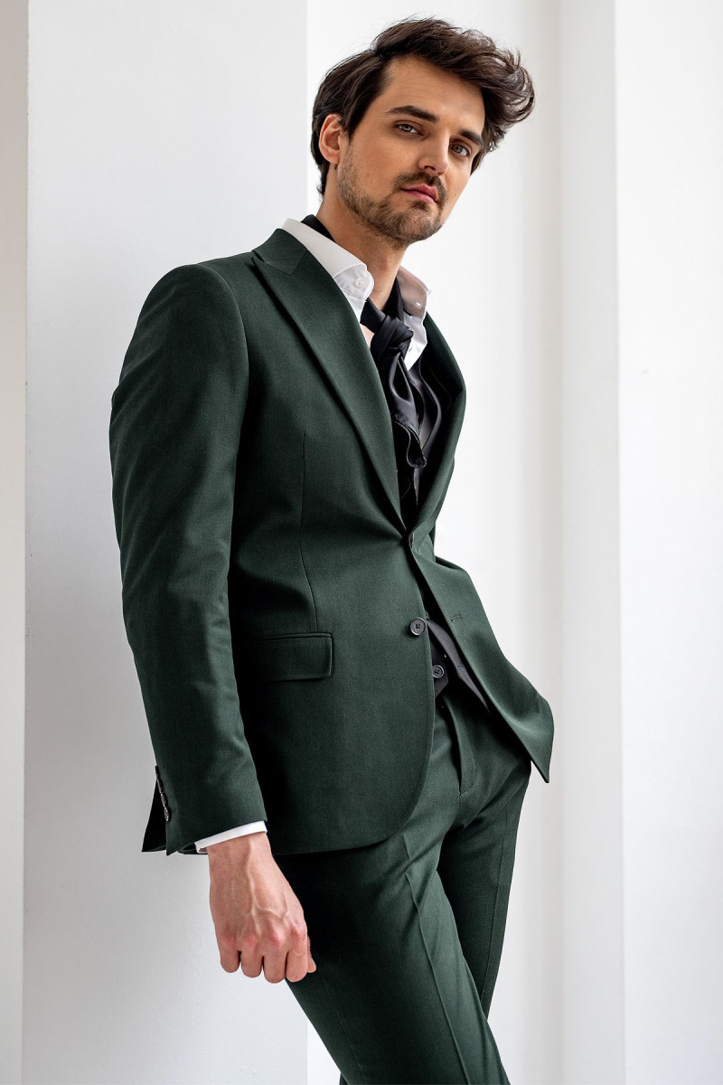 Zielony garnitur męski 4 way stretch| Villaro