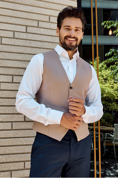 Beżowa kamizelka męska 4-way stretch | Villaro