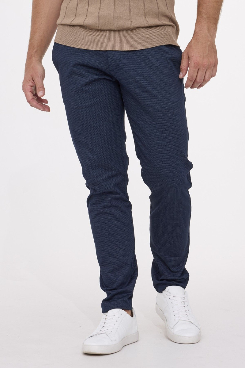 granatowe spodnie męskie chinosy VILLARO slim fit struktura