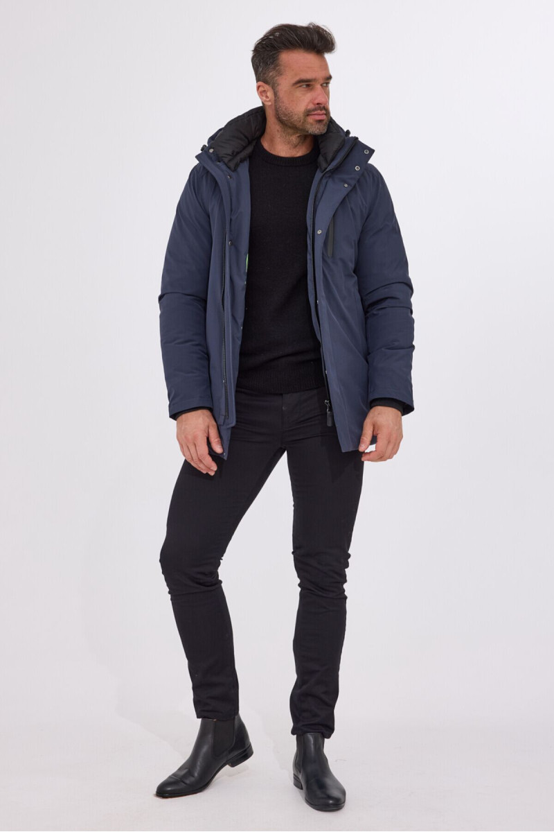 Granatowa kurtka męska Villaro – lekka, dłuższa, odporna na zagniecenia | Villaro