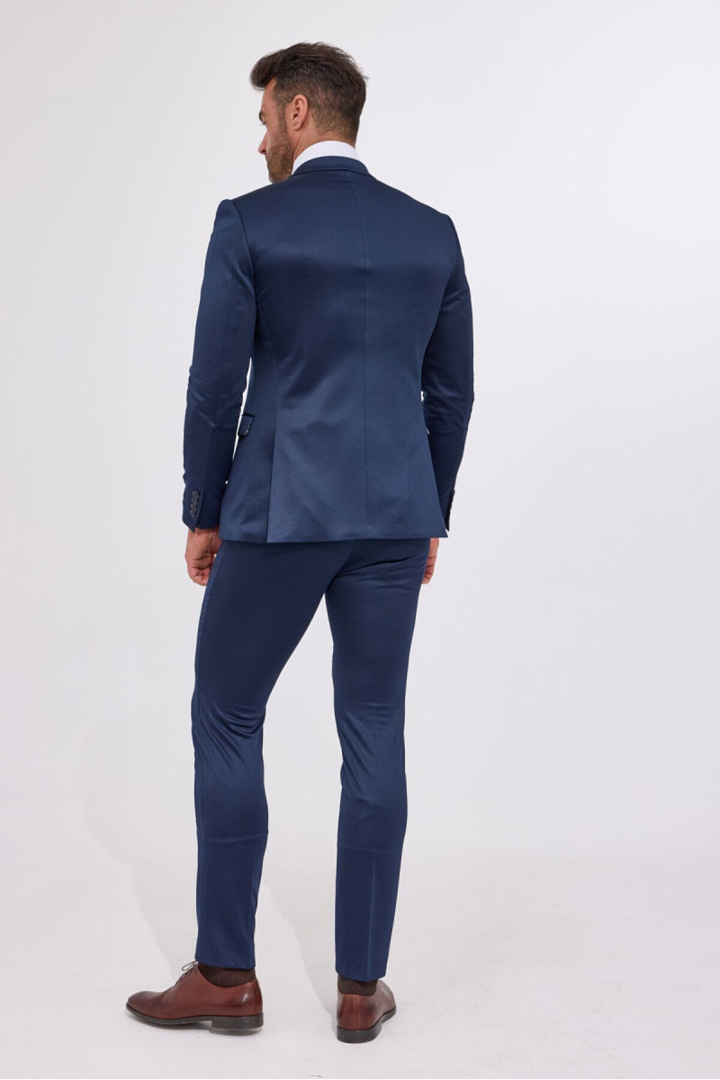 Granatowy garnitur męski | Villaro