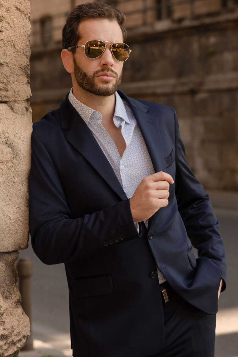 Granatowy garnitur męski | Villaro