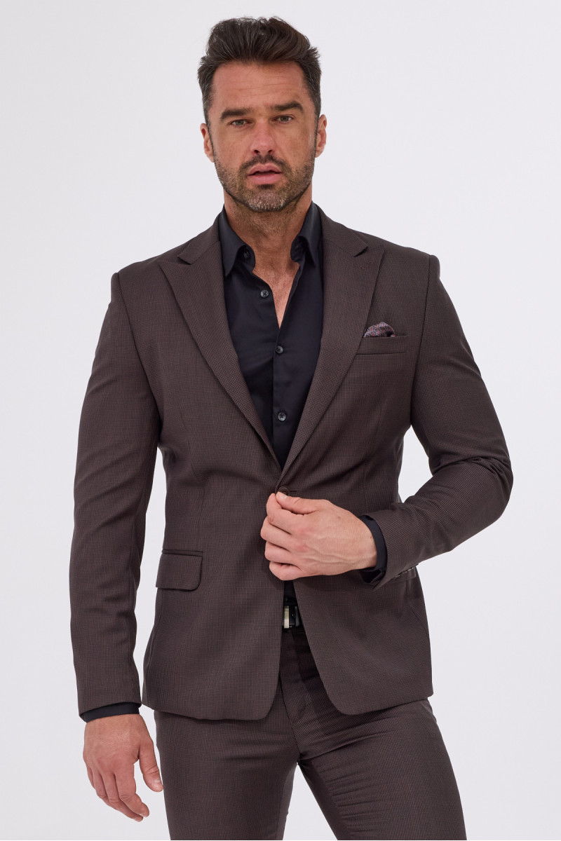 Wzór pepitka – brązowy garnitur męski Vimonte