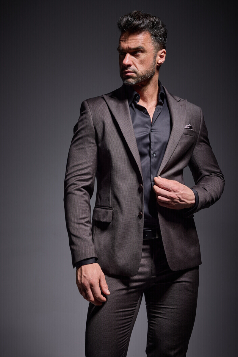 Marynarka garniturowa Vimonte – brązowa slim fit