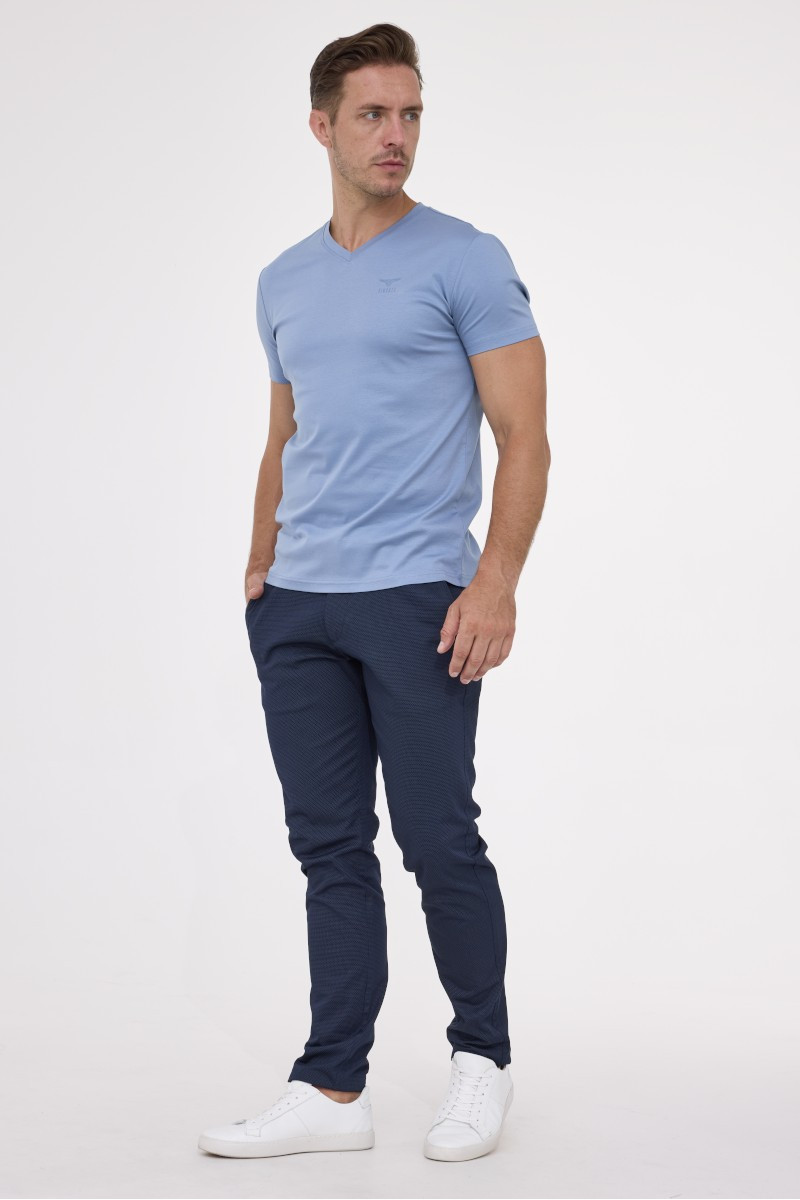 Niebieski T-shirt męski Vimonte – haft premium