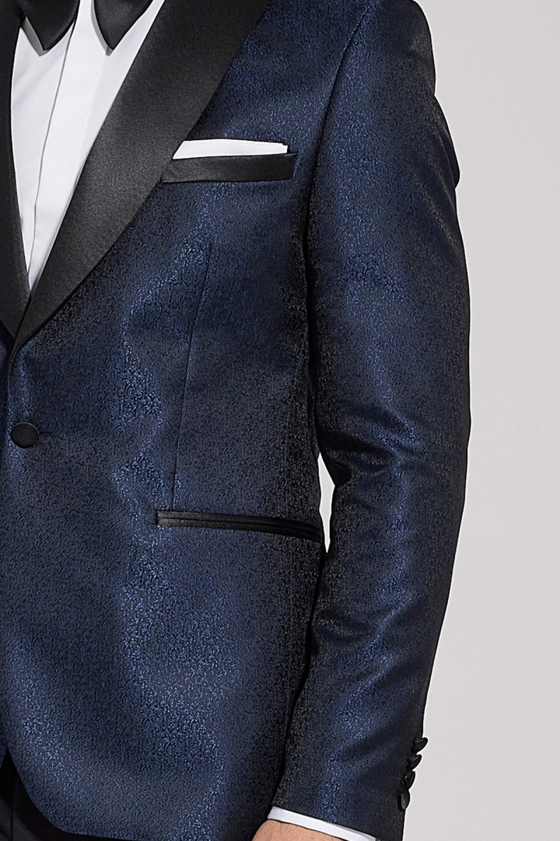 struktura materiału marynarki granatowej