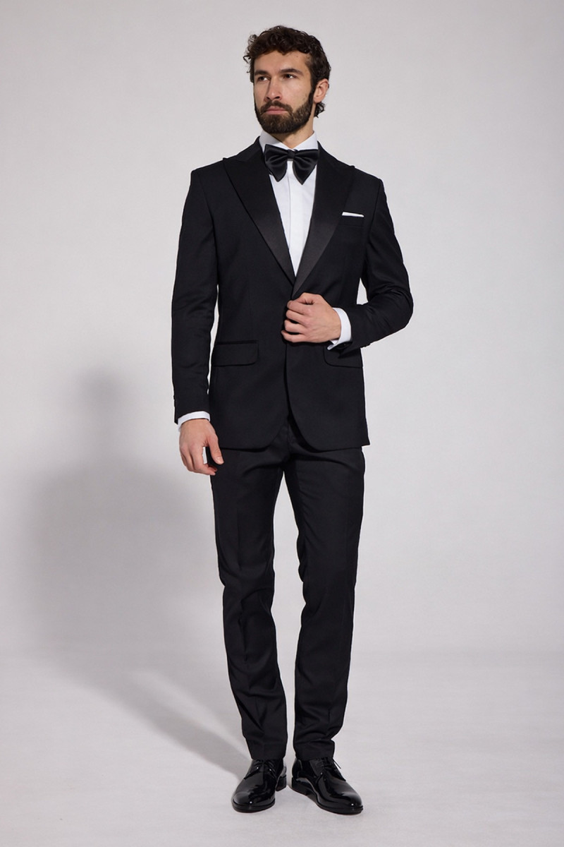 Czarny Smoking Męski VILLARO Slim Fit – Elegancki Smoking