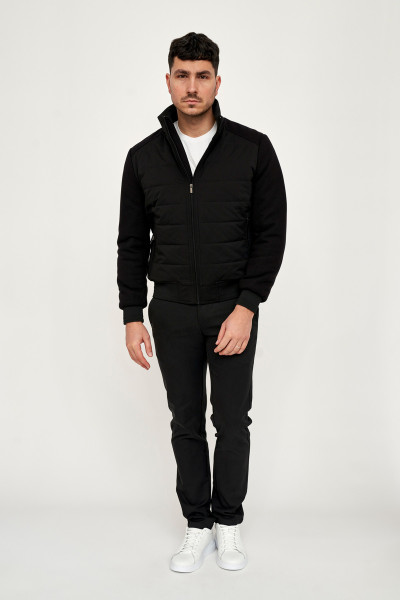 Czarna Kurtka Męska Pikowana ze Ściągaczem na Dole