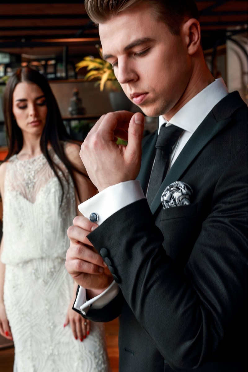 Biała koszula Villaro – mankiet podwójny na spinkę