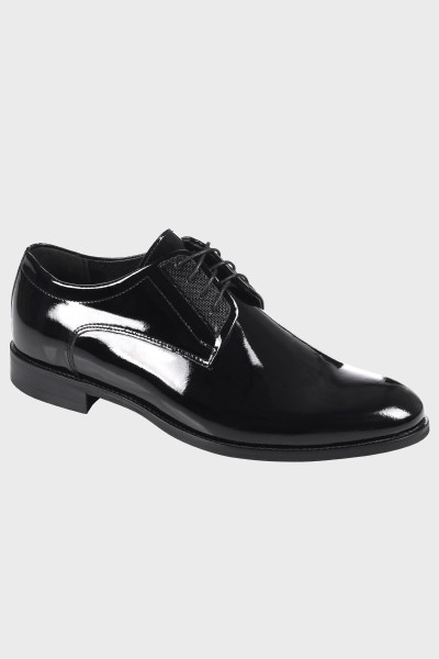 Czarne lakierowane buty męskie Villaro – eleganckie obuwie wizytowe