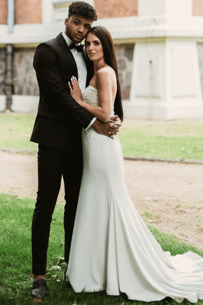 elegancki garnitur VIMONTE stylizacja ślubna