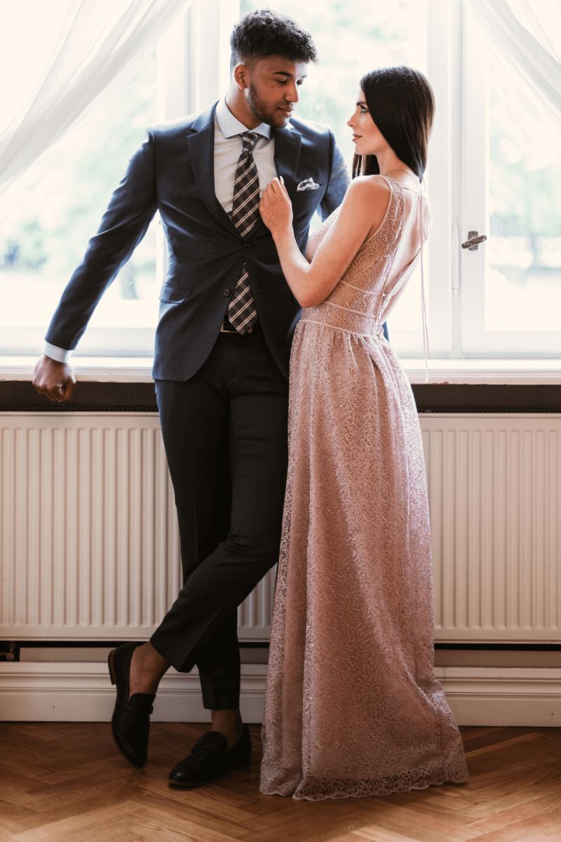 elegancki garnitur męski premium stylizacja weselna