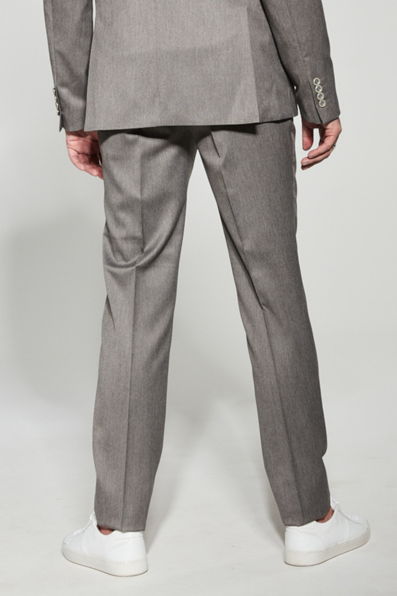 Beżowy garnitur męski | Villaro